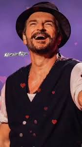 @todos , FELIZ DESCANSO ✨️✨️✨️