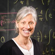 Laure Saint-Raymond, professeure permanente depuis 2021