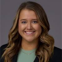 300+ "Leslyn" profiles