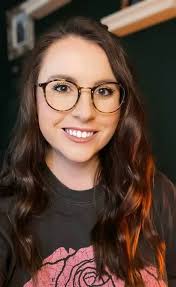 Episode 046: “Living Centered in the Messy Middle of Healing” featuring  Madison Lawn, MSCMHC, CET-II