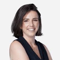 Sara Amado's Instagram, Twitter & Facebook