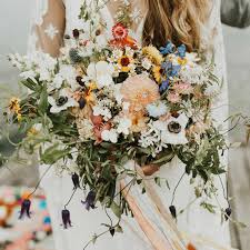 Sunflowers are best known for their rustic look, but this beautiful wedding bouquet is proof that they can also be elegant. 15 Sunflower Wedding Bouquets