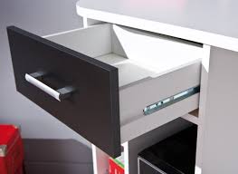 Product was successfully added to your shopping cart. Eckschreibtisch Schwarz 1 Schublade Neu 1 Tur Weiss Schreibtisch Omegastolarka Pl