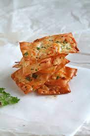 Parmesan Wonton Crackers With Video Life As A Strawberry Recipe Snacks Snack Recipes Wonton Recipes