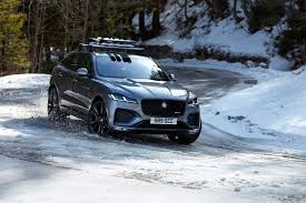 198 for sale starting at $42,460. Neuer Auftritt Des Jaguar F Pace Dynamisches Lifestyle Suv Luxurios Vernetzt Und Elektrifiziert Jaguar Homepage De