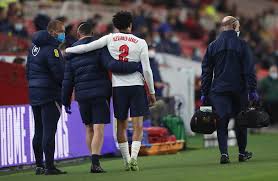 وفاز منتخب سلوفاكيا في مواجهته الأولى أمام بولندا بهدفين مقابل هدف عن طريق هدف عكسي بالإضافة إلى ميلان سكرينيار، وفي اللقاء ويلتقي منتخب إسبانيا أمام نظيره سلوفاكيا في تمام الساعة السادسة مساء بتوقيت القاهرة، الساعة السابعة مساء بتوقيت. Ø£Ù„ÙƒØ³Ù†Ø¯Ø± Ø£Ø±Ù†ÙˆÙ„Ø¯ Ø®Ø§Ø±Ø¬ ØªØ´ÙƒÙŠÙ„Ø© Ø¥Ù†Ø¬Ù„ØªØ±Ø§ Ø¨Ø³Ø¨Ø¨ Ø§Ù„Ø¥ØµØ§Ø¨Ø© Ø¨ÙˆØ§Ø¨Ø© Ø§Ù„Ø£Ù‡Ø±Ø§Ù…