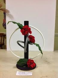 New Garden Club Journal Chester Garden Club Tubular Designs Floral Design Flower Arrangements Red Flower Arrangements