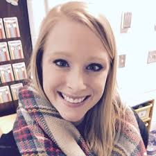 Emily Elizabeth (@dux_emily)