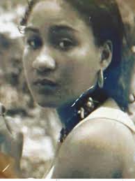 Kim Seldon's Instagram, Twitter & Facebook