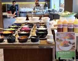 The Hungry Kat Poke Bowl Fun Is Back At Flavors In Holiday Inn