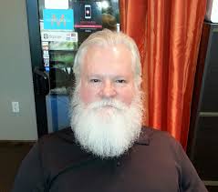 Wanda Kuester's Instagram, Twitter & Facebook