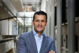 De ruzie binnen denk loopt verder op. Ik Vind Dat We Meer Verhalen Moeten Creeren Met Elkaar Volzin