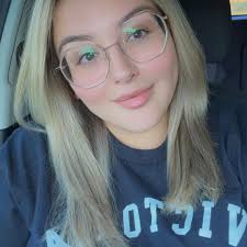 Are there other coffee drinkers who prefer less sweet coffee drinks at 7  Brew?