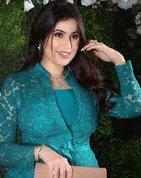 رؤى الصبان شاركت متابعيها عبر حساباتها على السوشيال ميديا بصورة لها ارتدت فيها معطف باللون البيج وظهرت. Ø±Ø¤Ù‰ Ø§Ù„ØµØ¨Ø§Ù† Ù‚Ø¨Ù„ ÙˆØ¨Ø¹Ø¯ Ù…Ø¬Ù„Ø© Ø§Ù„Ø¬Ù…ÙŠÙ„Ø©