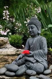 99 hochwertige buddha figuren für haus & garten ab 81,88 € kaufen ✿ riesige auswahl 2020: 35 Awesome Buddha Garden Design Ideas For Calm Living Freshouz Com Buddha Garden Zen Garden Design Zen Garden