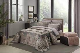 Çeyizlik yatak örtüsü, en ucuz fiyat ve uygun ödeme seçenekleri ile sizi bekliyor. Tac Diamond Gri 10 Parca Zarif Dusler Ceyiz Paketi Yatak Ortusu Seti