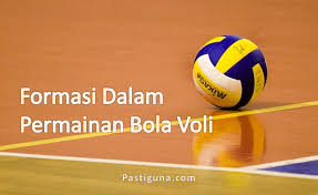 Seperti sudah dijelaskan di atas tujuan melakukan passing bawah pada bola voli adalah untuk menguasai bola agar mudah di kendalikan dengan gerakan selanjutnya seperti akan di passing kembali atau di smash oleh penerima. Strategi Dan Macam Macam Formasi Bola Voli Yang Tepat