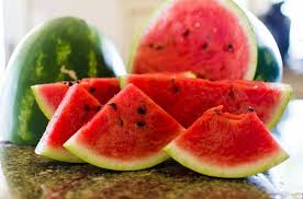 Nah, buat kamu yang sedang dalam program penurunan berat badan, gotomalls sudah merangkum beberapa jenis buah yang bagus untuk diet. 6 Jenis Buah Yang Baik Untuk Diet Karena Kandungan Karbohidrat Yang Rendah Semangka Salah Satunya Moreschick