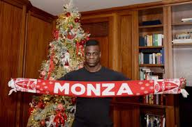 You are on ac monza brianza 1912 live scores page in football/italy section. Mario Balotelli Resmi Gabung Ac Monza Klub Serie B Yang Berbau Milan Okezone Bola