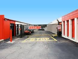 Austin, TX, Self-Storage Units Near 8525 N Lamar Blvd