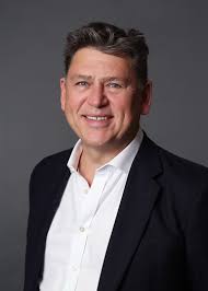 Sidley Expands Global Investments Offering by Adding Ed Gander and Renowned  London Private Funds Team