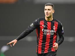 Check spelling or type a new query. Manchester United S Diogo Dalot Wants To Stay At Ac Milan
