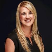 Elizabeth Cheeseman's Instagram, Twitter & Facebook