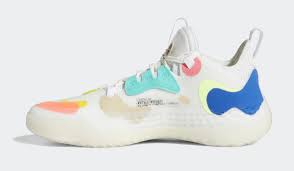 All styles and colors available in the official adidas online store. James Harden Adidas Harden Vol 5 Erscheinungsdatum Fz1071 Venerate