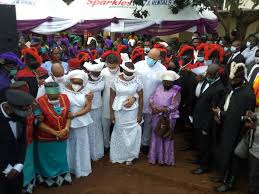 Chimamanda ngozi adichie is the author of purple hibiscus, half of a yellow. Chimamanda Adichie S Husband Dr Ivara Esege Lovingly Cradles Her Stomach As Her Father Is Laid To Rest In Anambra