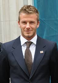 Best slope haircut men's raund face shep : 20 Best Haircuts For Men With Round Chubby Face