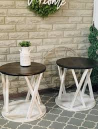 Farmhouse Round End Tables Etsy In 2020 Coffee Table Farmhouse Round End Tables Farmhouse End Tables