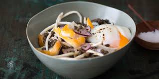 Salade De Lentilles Aux Oeufs Poches Et Au Haddock Recettes Recette En 2020 Salade De Lentilles Oeuf Poche Alimentation