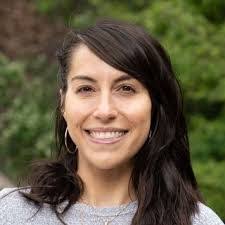 Jessica Bourbeau's Instagram, Twitter & Facebook