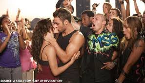 Step up is a surprisingly decent dance film, which acquits itself perfectly well as both a physical showcase and a piece of storytelling. Step Up 4 Cast And The Characters They Play In The 2012 Scott Speer 3d Dance Film