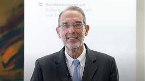 Bildungsminister heinz faßmann (övp) hat am mittwoch einen erlass angekündigt, der faßmann erklärte, verständnis dafür zu haben. Bundesminister Heinz Fassmann Fh Salzburg
