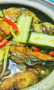Tambahkan air, cuka masak, garam, dan gula pasir aduk hingga mendidih. Ikan Tenggiri Masak Cuka Koleksi Resipi Mudah Dan Sedap Facebook