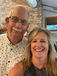 Julie Hankins's Instagram, Twitter & Facebook