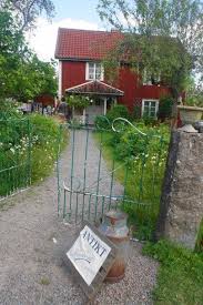 Auf Den Spuren Von Bullerbu Und Katthult Schwedenurlaub Mit Kindern In 2020 Schweden Urlaub Urlaub Hauser In Schweden