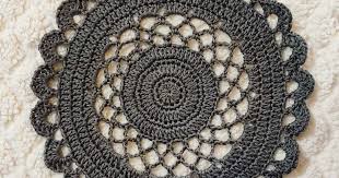 Lacy Crochet Doily Tablemat Free Pattern In 2020 Crochet Doilies Crochet Doilies
