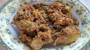 Ingin mengetahui masakan dengan resep rendang ayam sederhana dan bersantan yang lezat dan nikmat? Resepi Rendang Ayam Perak