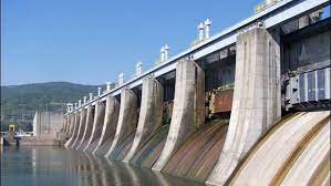 Lacul de acumulare portile de fier 1 reprezinta cea mai portile de fier este numele unui defileu pe fluviul dunare. Viitura De Pe DunÄre Aduce PorÅ£ile De Fier 2 In Pragul Pierderii