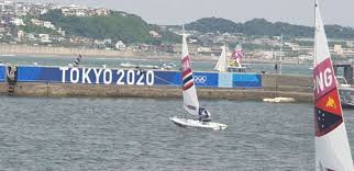 การแข่งขันวิ่ง 10,000 เมตรชาย ในโอลิมปิกเกมส์ โตเกียว 2020 ที่สนามโอลิมปิกสเตเดียม ในกรุงโตเกียว ประเทศญี่ปุ่น เป็นครั้งแรกที่มีตัวแทนจากประเทศไทย Wssfjddx6z8ewm