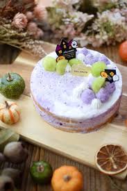 ハロウィンに 紫芋クリームのネイキッドケーキ nao cafe お菓子 パンのレシピや作り方 cotta コッタ レシピ ネイキッド ケーキ 食べ物のアイデア ケーキ