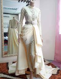 Baju tradisional puteri perak kuning mustard size s m ff. Baju Puteri Perak Krim Thai Wedding Dress Dresses Malay Wedding
