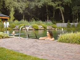 Jan 28, 2019 · sauna center zuiderduin ligt op 100 meter van het strand in egmond aan zee. Blootkompas Thermen Soesterberg Bezoeken Lees Ervaringen Op Blootkompas