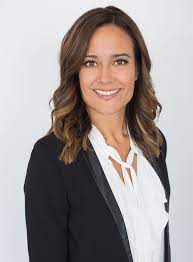 The great collection of headshot background for desktop, laptop and mobiles. Crisp White Background Professional Headshot Headshots Professional Professional Headshots Women Headshots Women