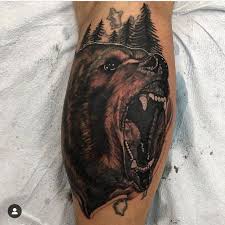She is passionate about being active in the art community. Anchorage Tattoomenu