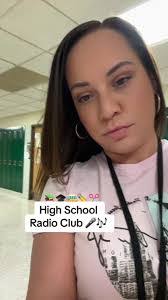 Henrietta Murray's Instagram, Twitter & Facebook