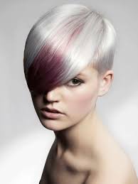 unsere top 10 undercut frauenfrisuren gewiss ein spur seitens undercut gibt diesem asymmetrischen schnitt dasjenige ge haar styling frisur dicke haare frisuren