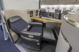 There are five rows in the forward cabin (to the left as you board the aircraft) unfortunately for solo flyers, american airlines didn't get the memo to install the optional divider between the middle seats, so it's not going to feel as. American Airlines Boeing 777 300er W Lay Flat Bed American Airlines Business Class Aircraft Interiors